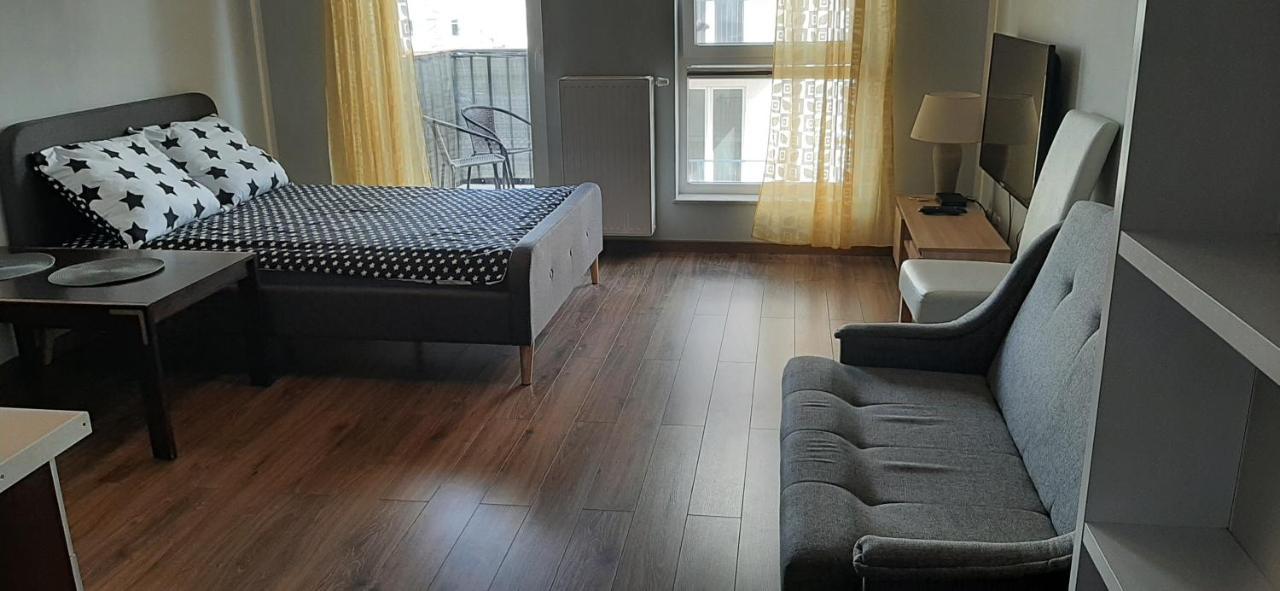 Oskar Apartment